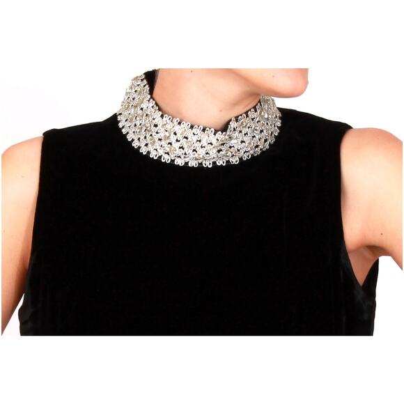 Vintage 1960s Sleeveless Black Velvet Mod Shift Dress w Silver Trim Back Bow | S - Picture 3 of 5